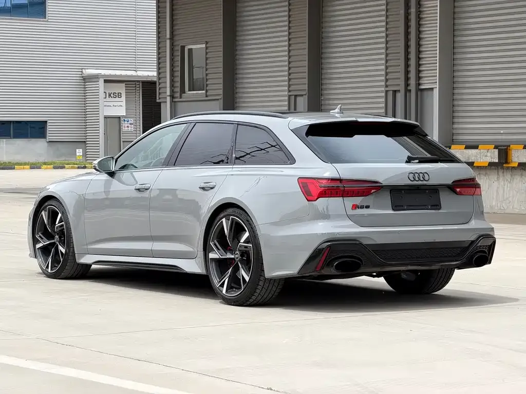 Audi RS 6 — фото 8