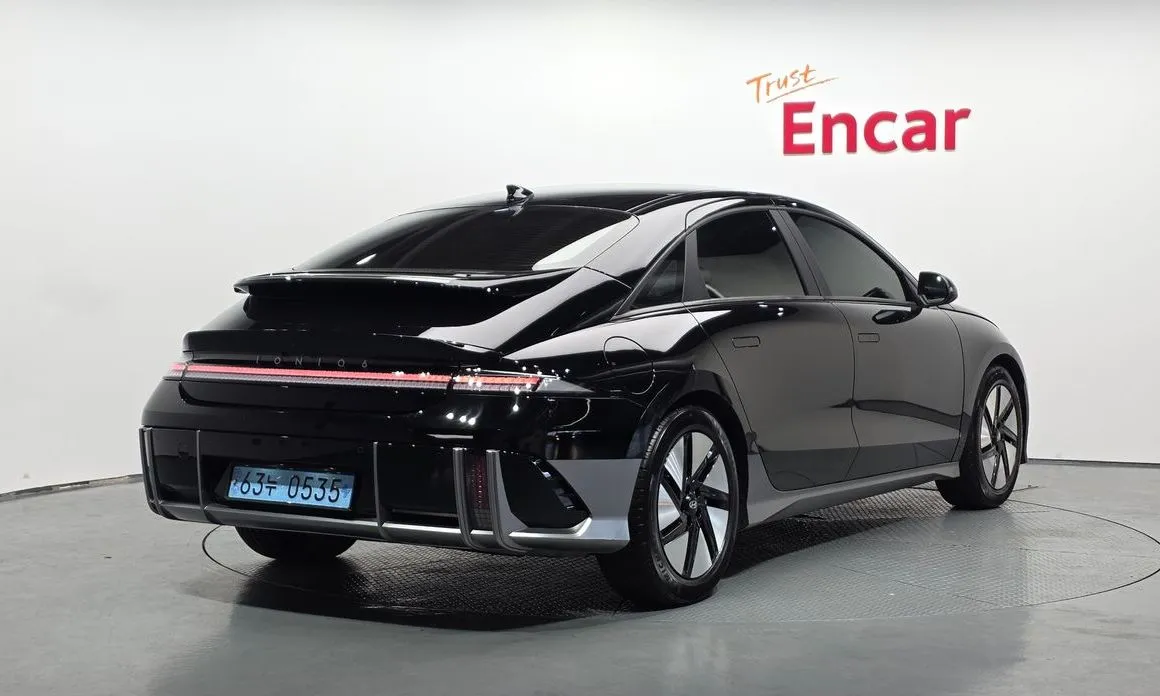 Hyundai Ioniq6 — фото 6