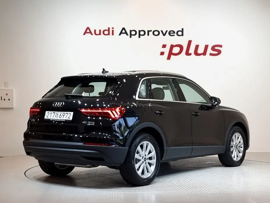 Audi Q3 — фото 10