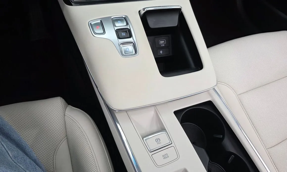 Hyundai Grandeur — фото 10