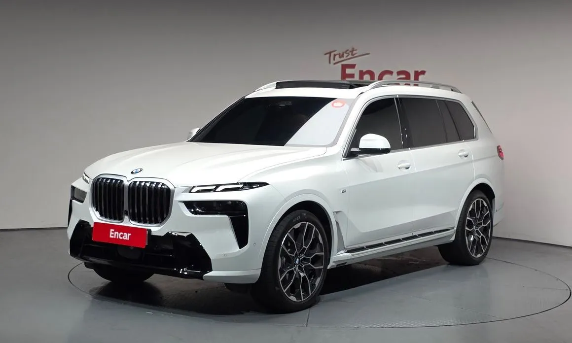 BMW X7 — фото 1