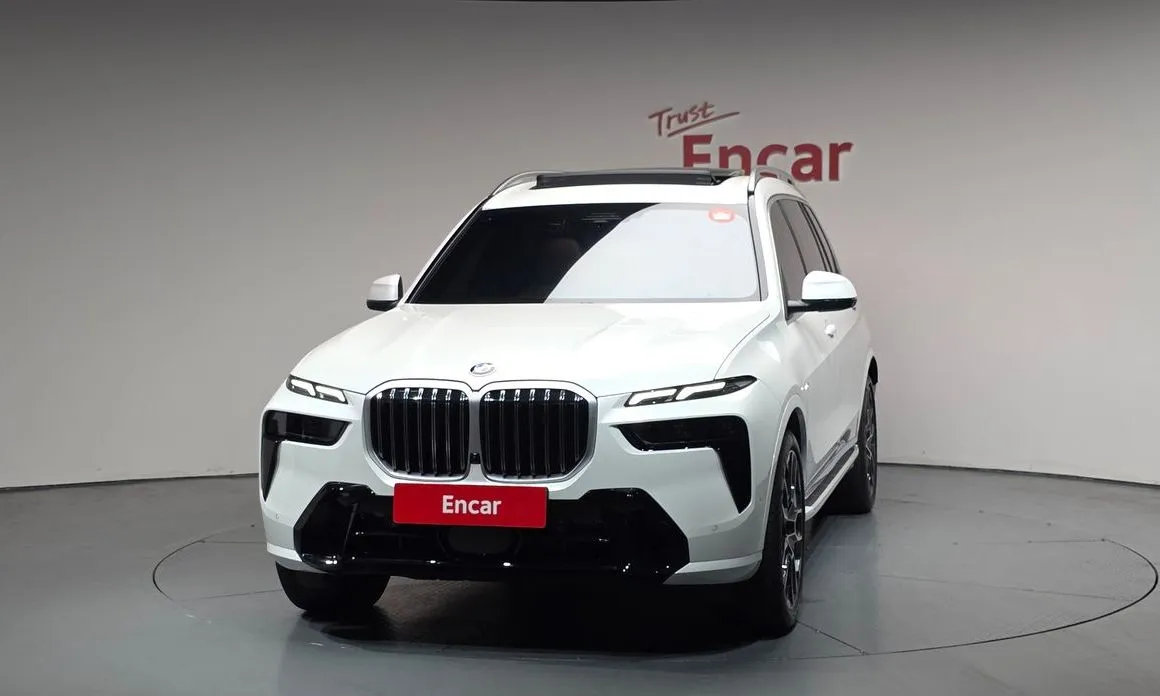 BMW X7 — фото 2