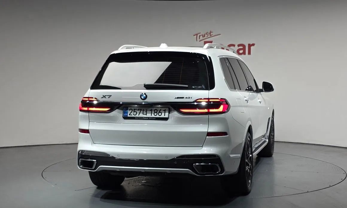 BMW X7 — фото 4