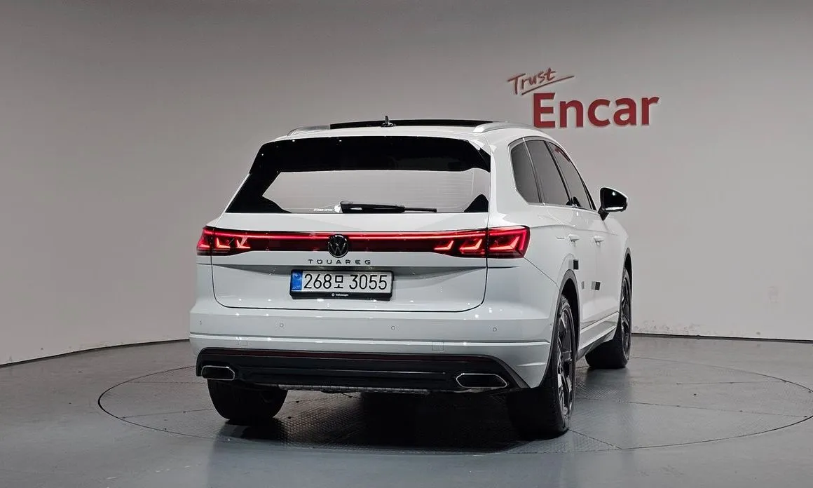 Volkswagen Touareg — фото 4