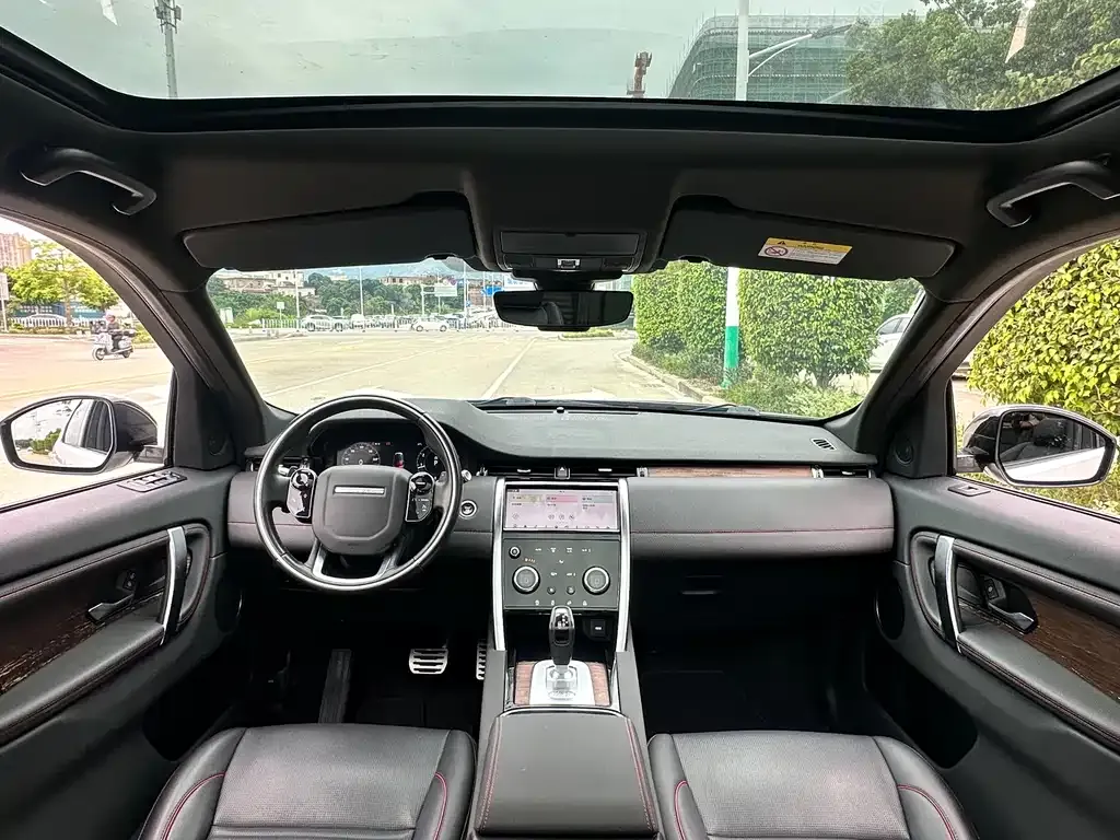 Land Rover Discovery Sport — фото 2