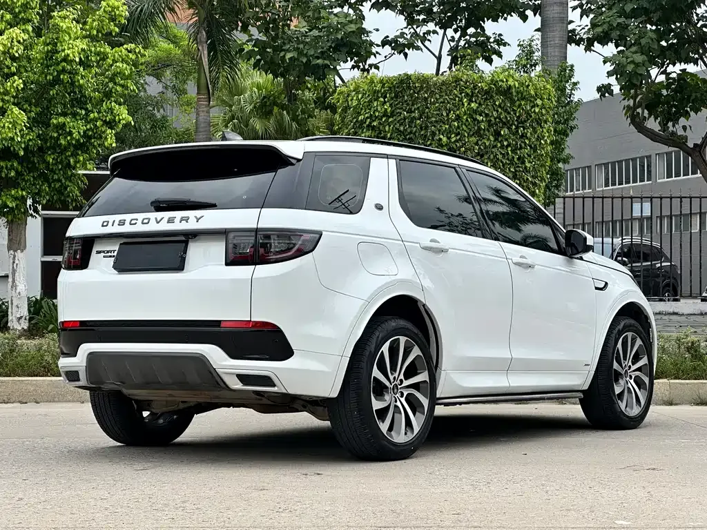 Land Rover Discovery Sport — фото 8