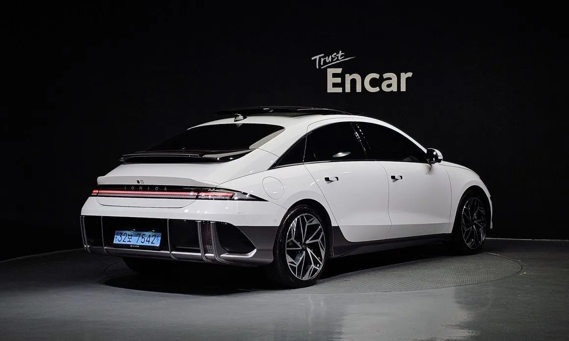 Hyundai Ioniq6 — фото 5