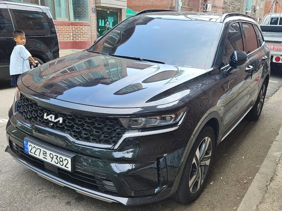 Kia Sorento — фото 1