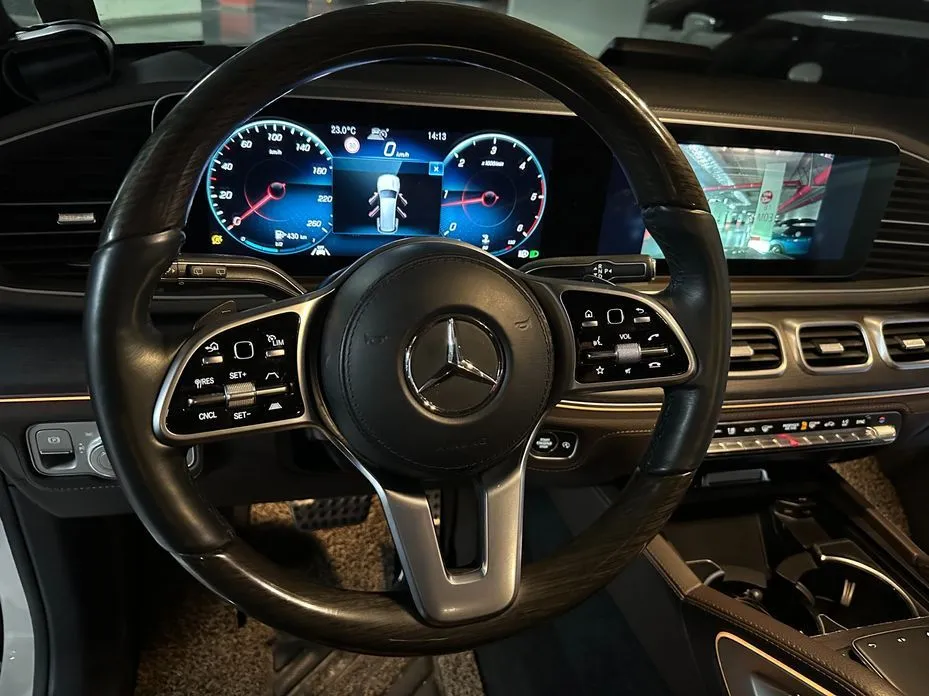 Mercedes-Benz GLS-Class — фото 9