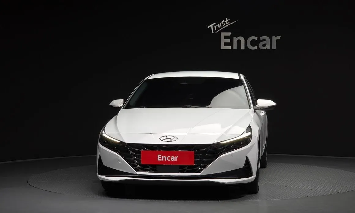 Hyundai AVANTE — фото 3