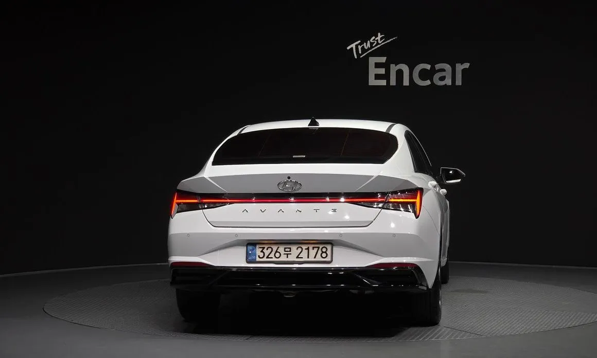 Hyundai AVANTE — фото 2