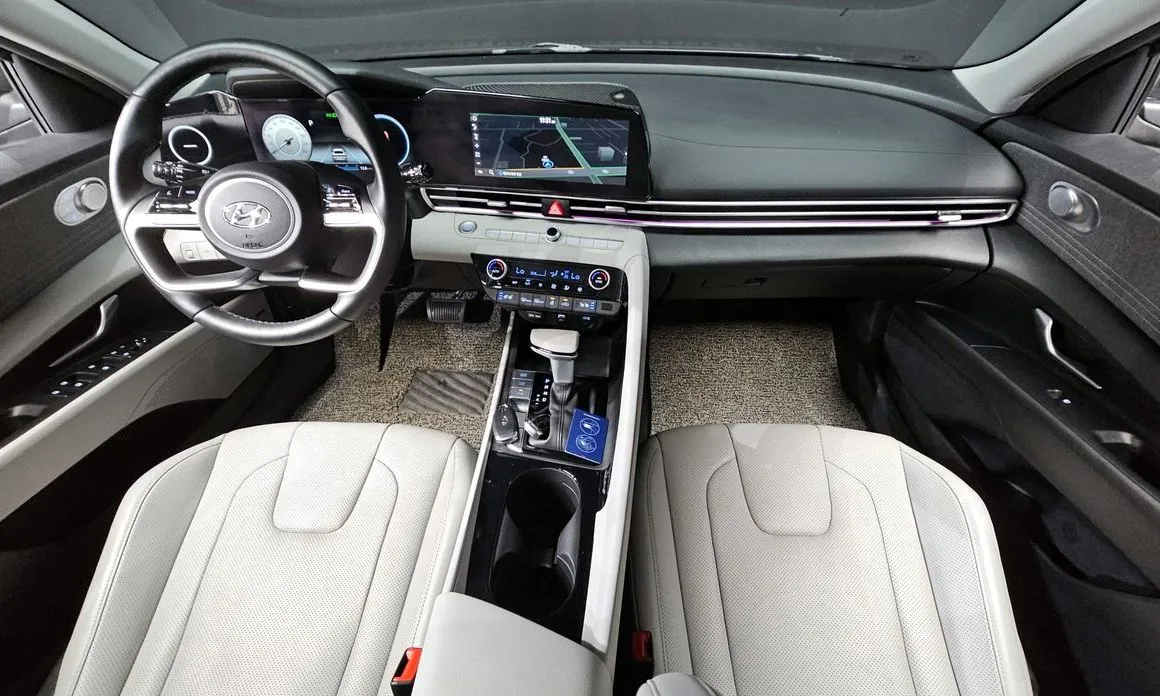 Hyundai AVANTE — фото 9