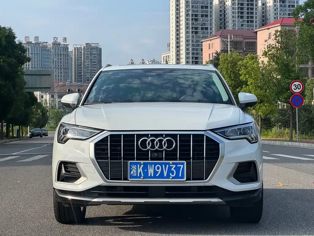 Audi Q3 — фото 4