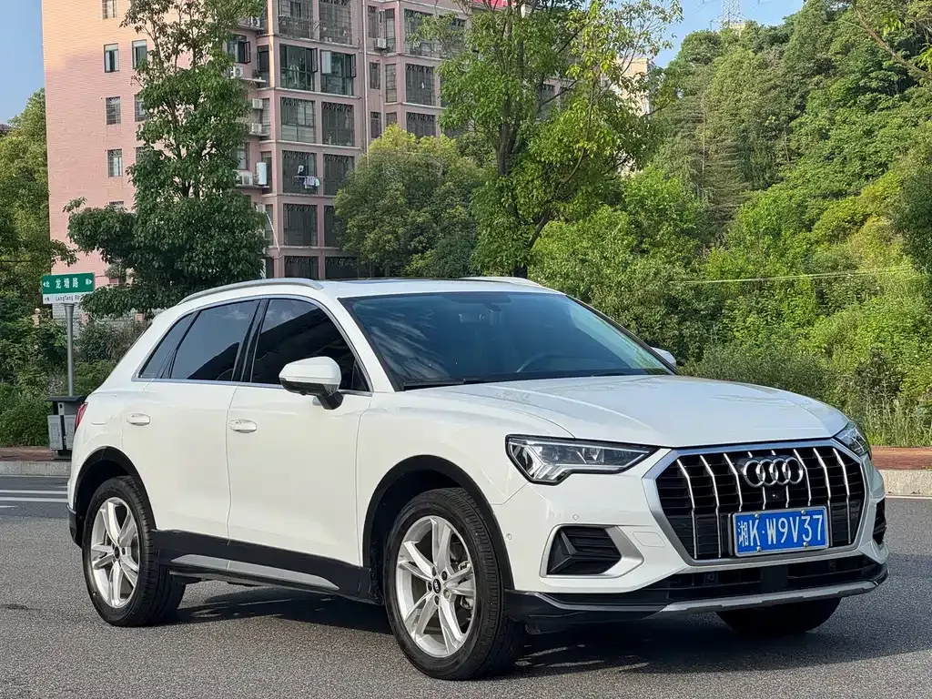 Audi Q3 — фото 9