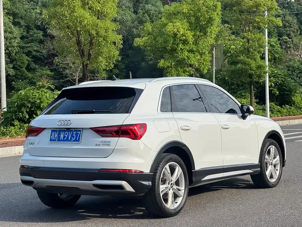 Audi Q3 — фото 5