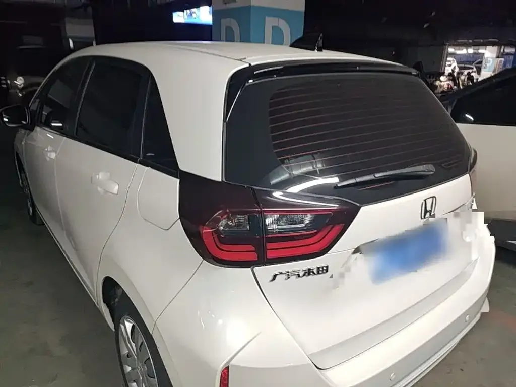 Honda Fit — фото 4