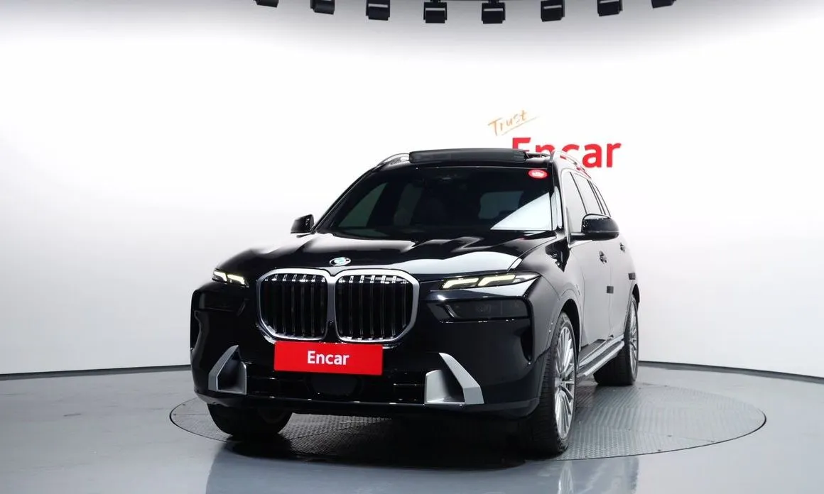 BMW X7 — фото 6