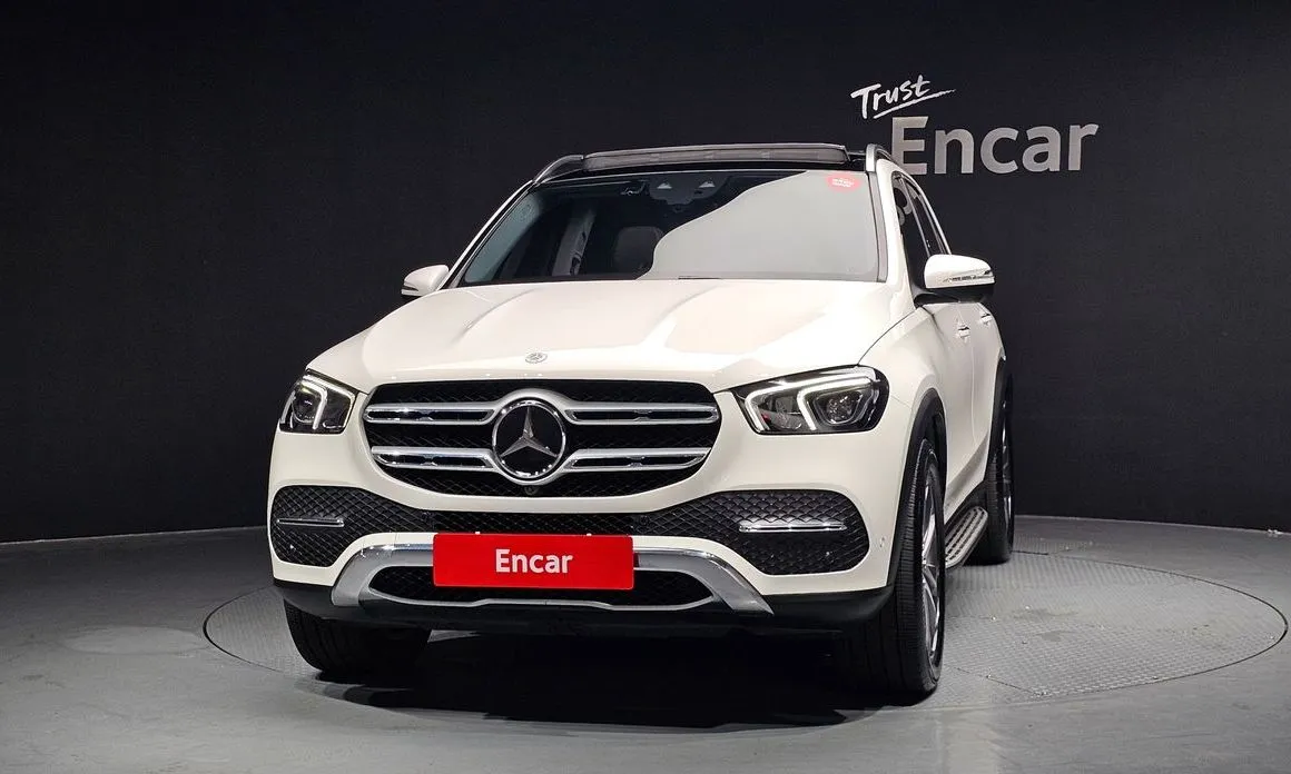Mercedes-Benz GLE-Class — фото 7