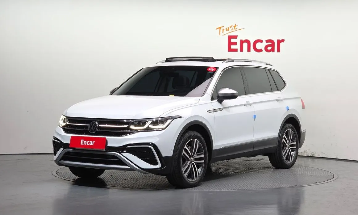 Volkswagen Tiguan — фото 1