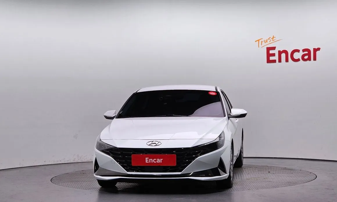 Hyundai AVANTE — фото 2