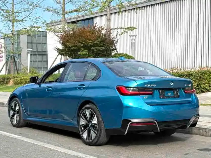 BMW i3 — фото 3