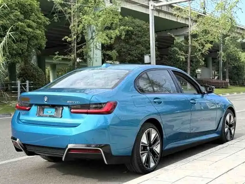 BMW i3 — фото 2