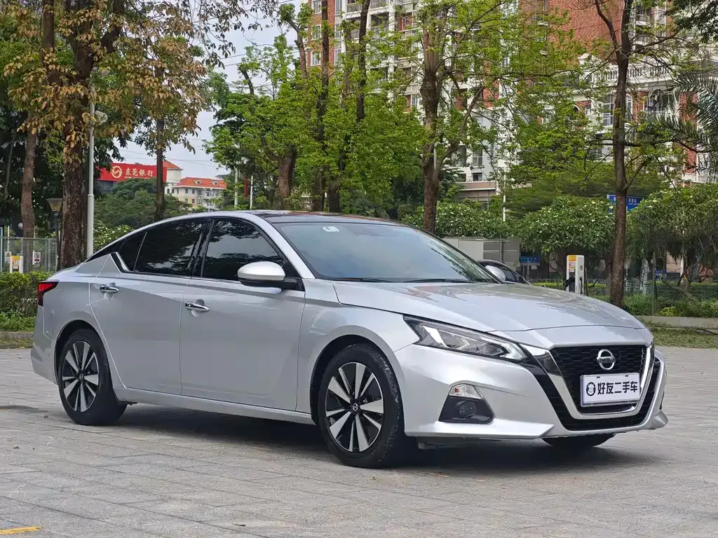 Nissan Teana — фото 10