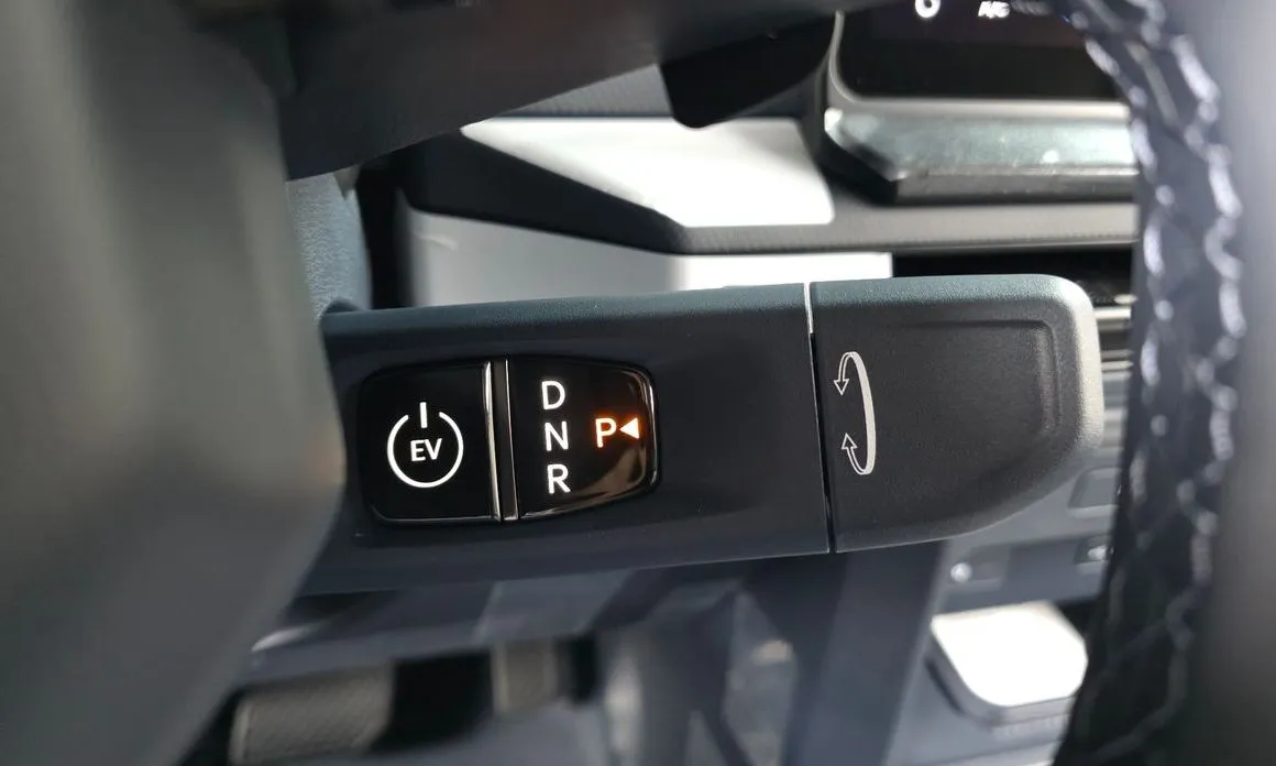 Kia PV5 — фото 10