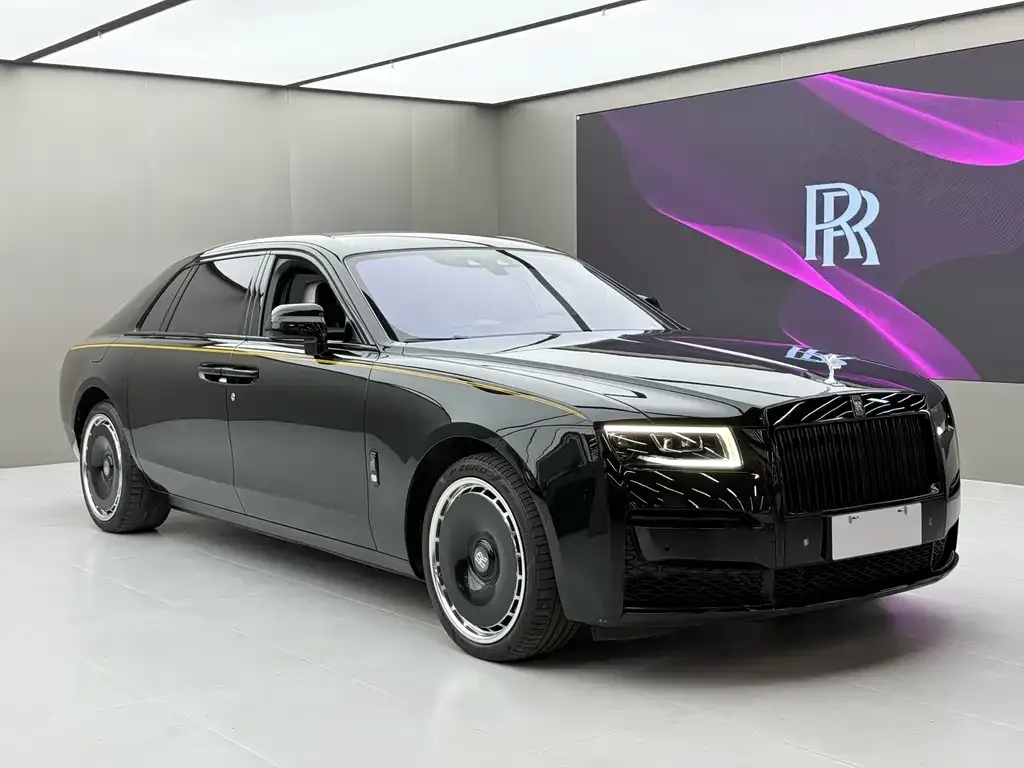 Rolls-Royce Ghost — фото 7