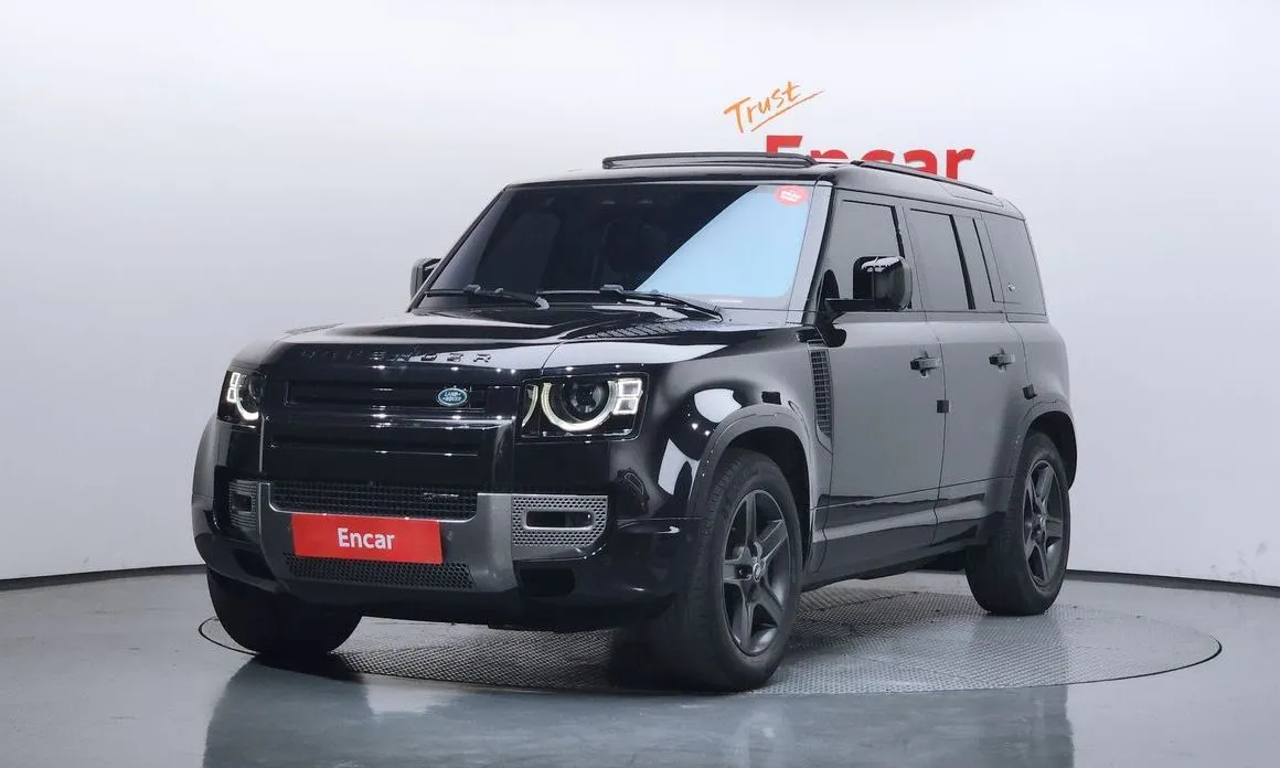 Land Rover Defender — фото 1