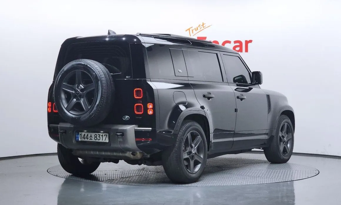 Land Rover Defender — фото 8