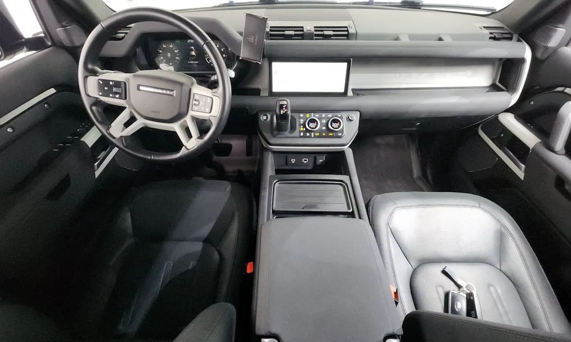 Land Rover Defender — фото 4