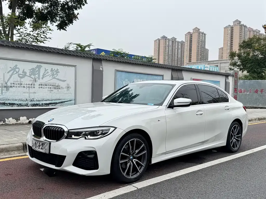 BMW 3 Series — фото 1
