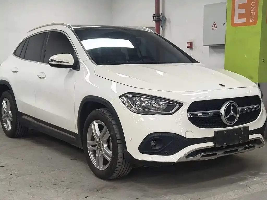 Mercedes-Benz GLA — фото 5