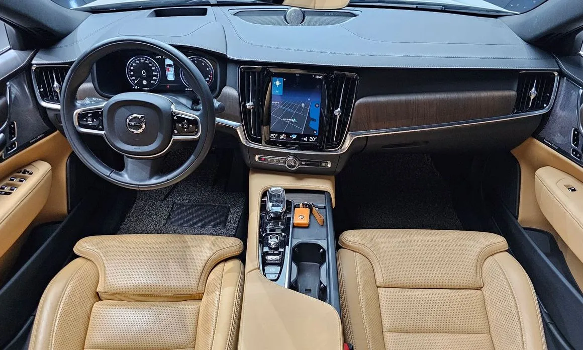 Volvo S90 — фото 10