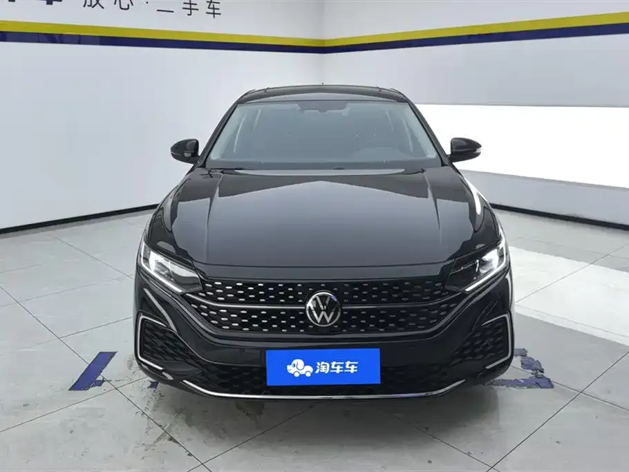 Volkswagen Passat — фото 3