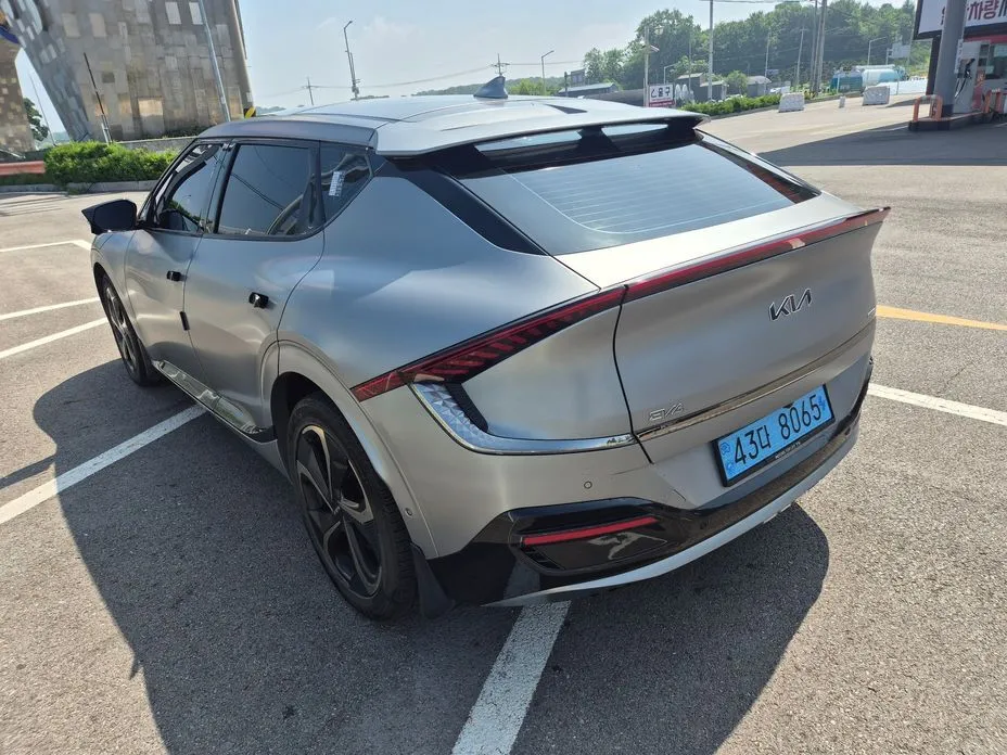 Kia EV6 — фото 6