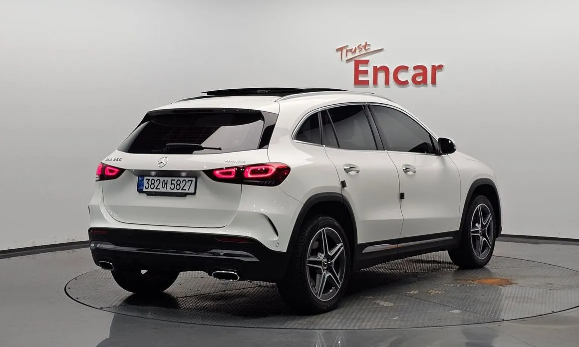 Mercedes-Benz GLA-Class — фото 2