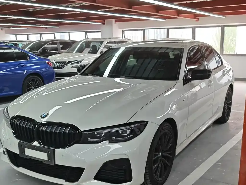 BMW 3 Series — фото 1