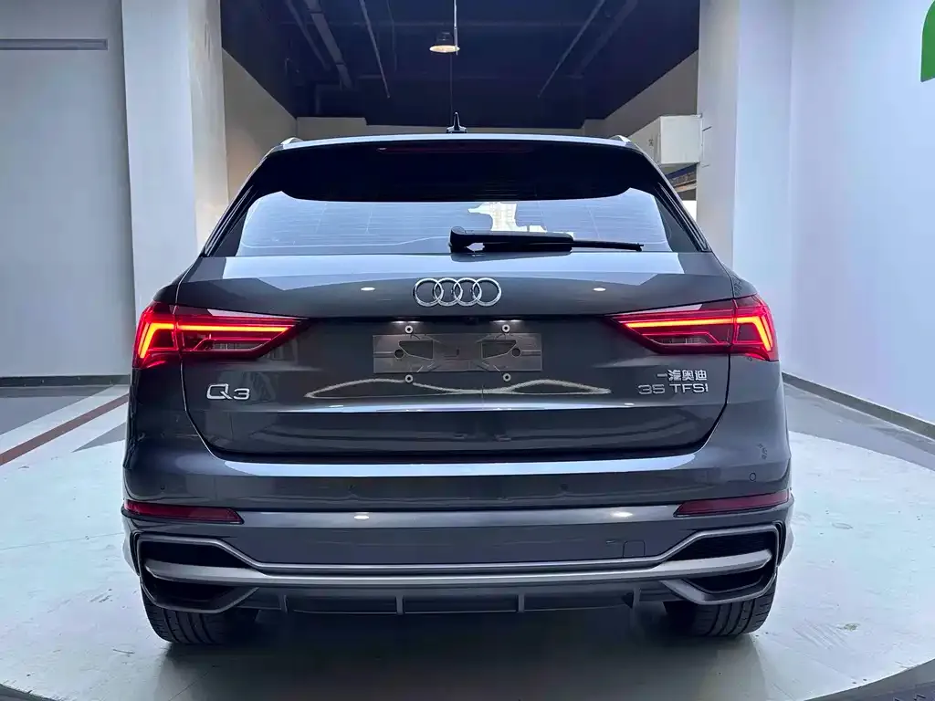 Audi Q3 — фото 2