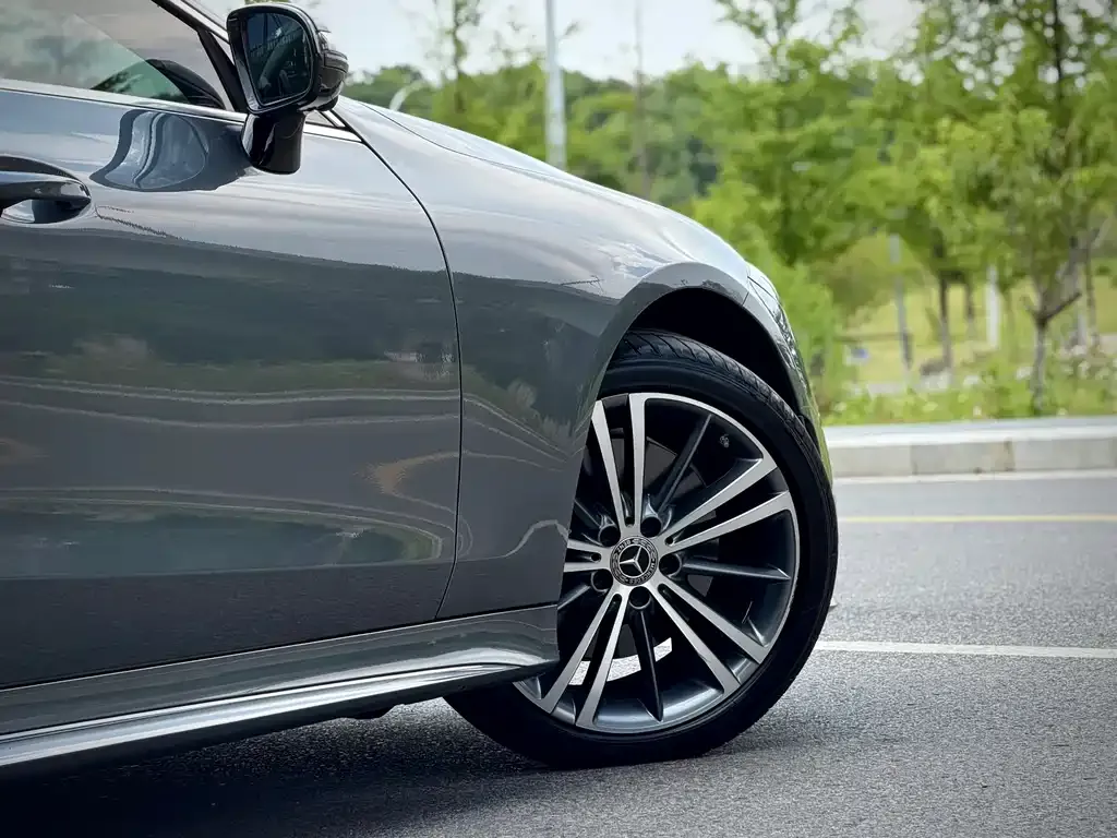 Mercedes-Benz CLS — фото 7