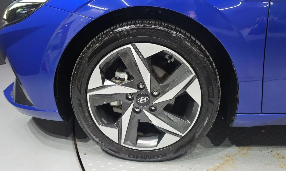 Hyundai AVANTE — фото 6