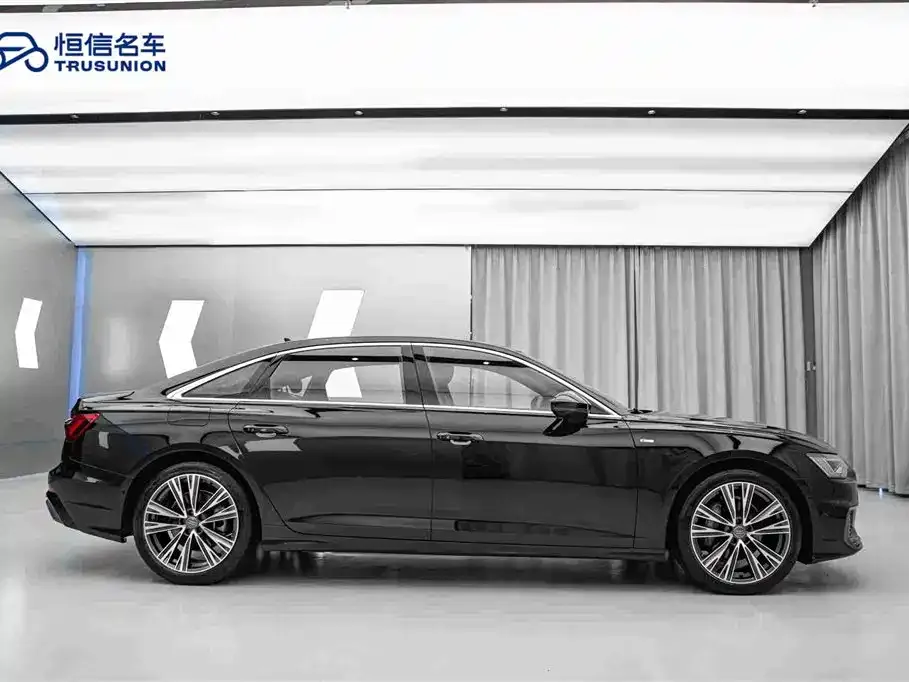 Audi A6L — фото 6