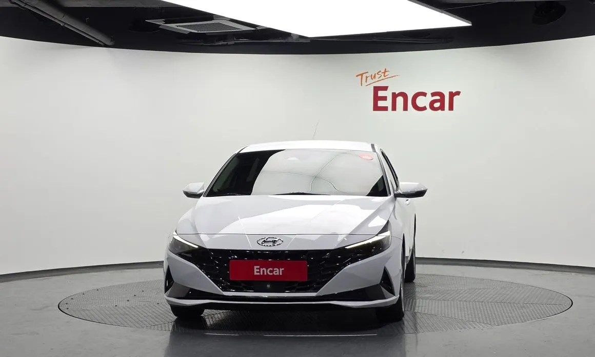 Hyundai AVANTE — фото 2