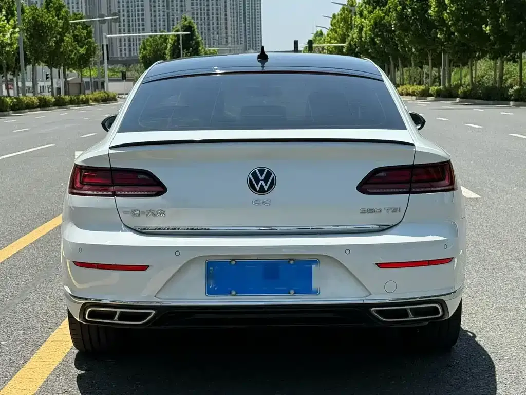 Volkswagen CC — фото 2