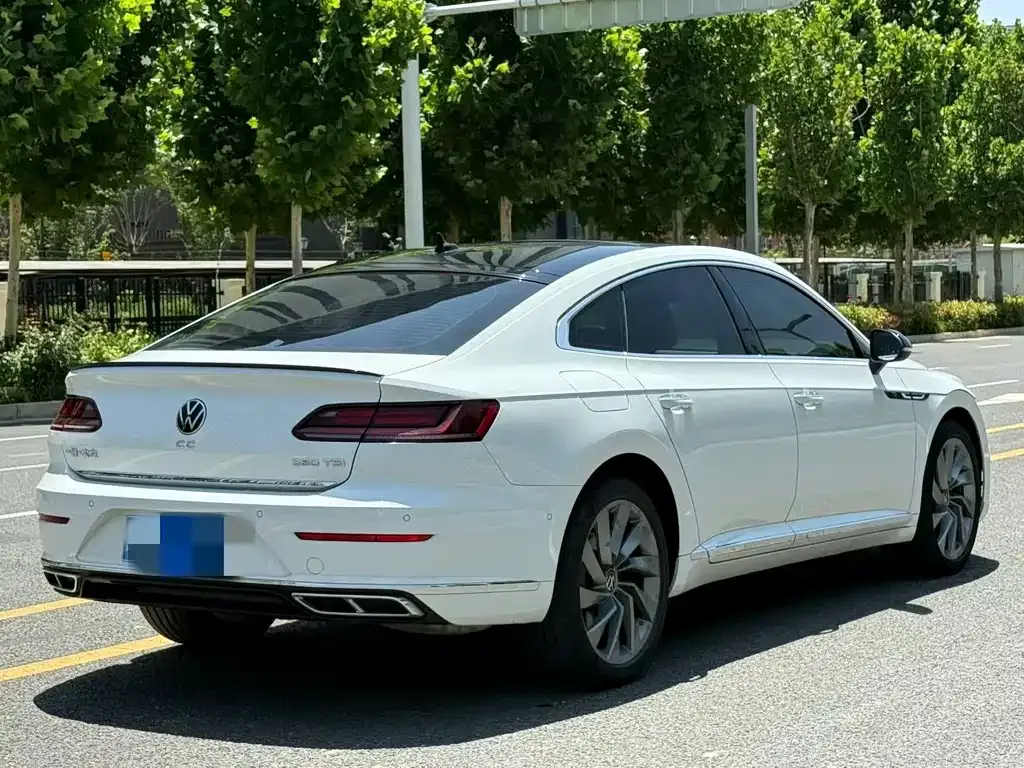 Volkswagen CC — фото 5
