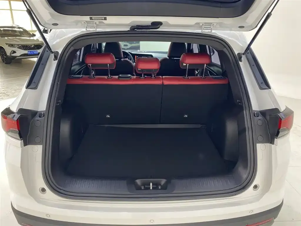 Changan CS35PLUS — фото 3