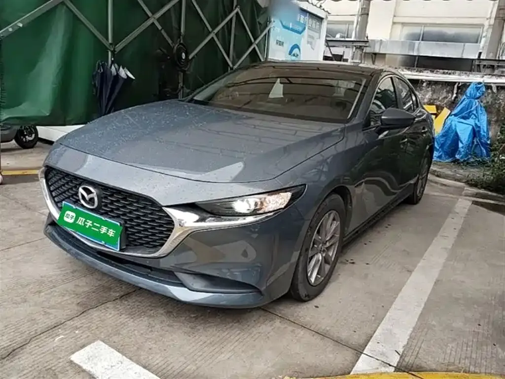 Mazda 3 Axela — фото 10