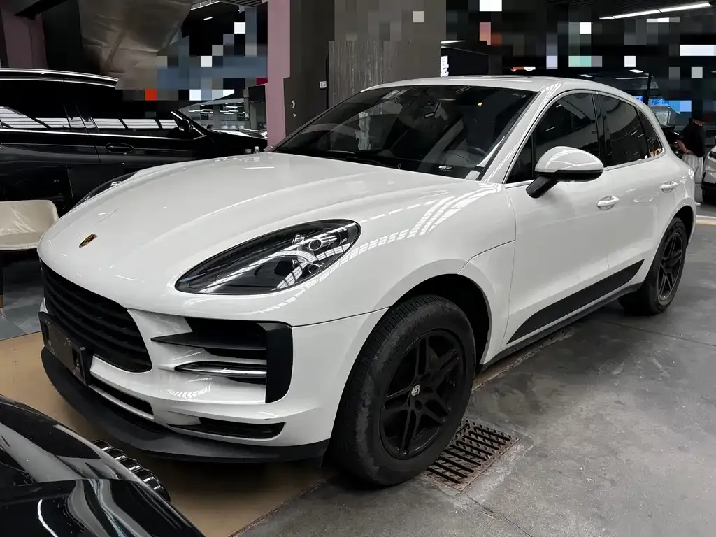 Porsche Macan — фото 1