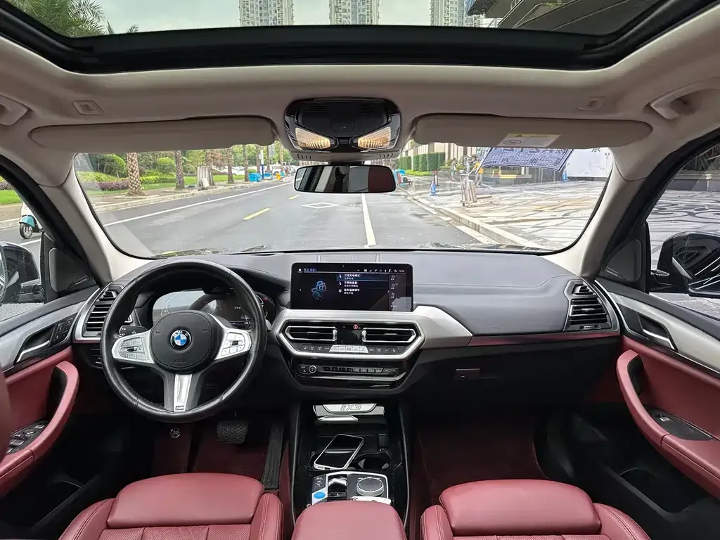 BMW iX3 — фото 2